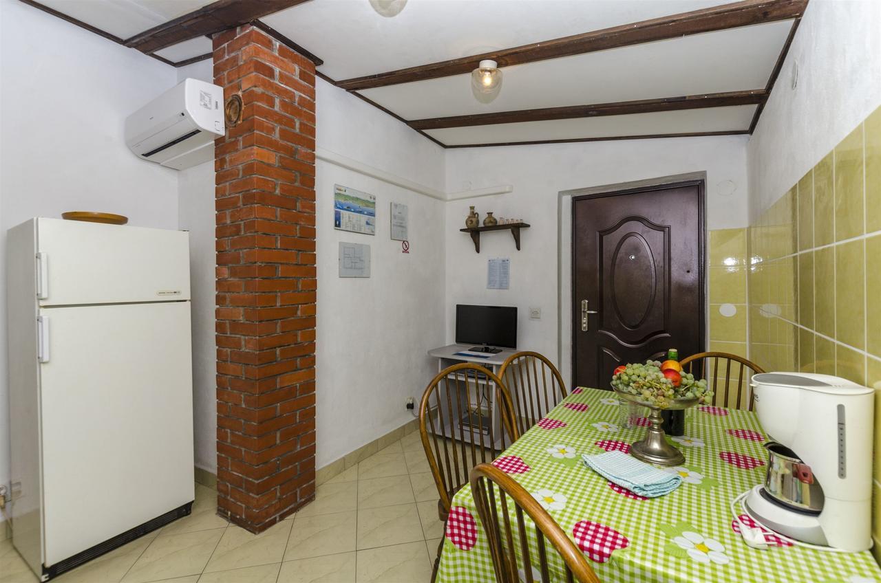 Apartment Boris Gornja Brela Luaran gambar