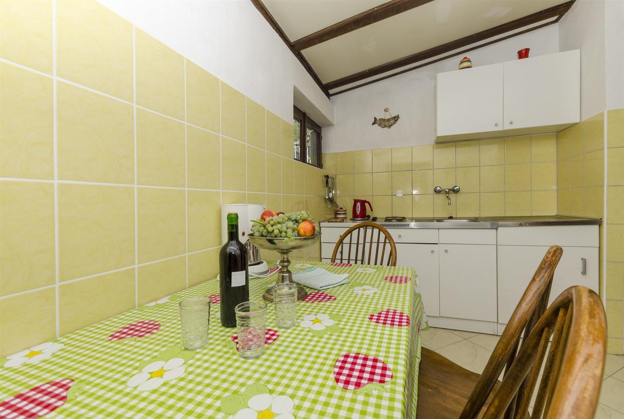 Apartment Boris Gornja Brela Luaran gambar